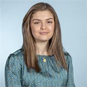 Soy dinámica y polivalente, imparto clases particulares a estudiantes de secundaria en materias como matemáticas e inglés.